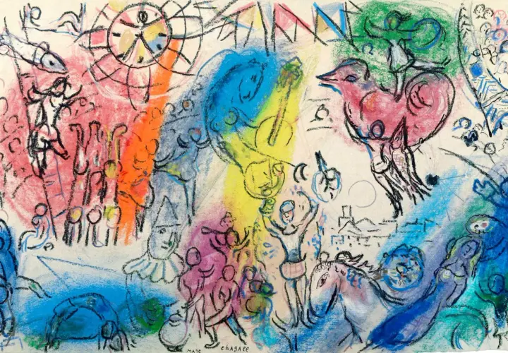 Scène de cirque colorée par le peintre Chagall : acrobates, musiciens, un coq rose et un cheval dans un tourbillon de fantaisie.