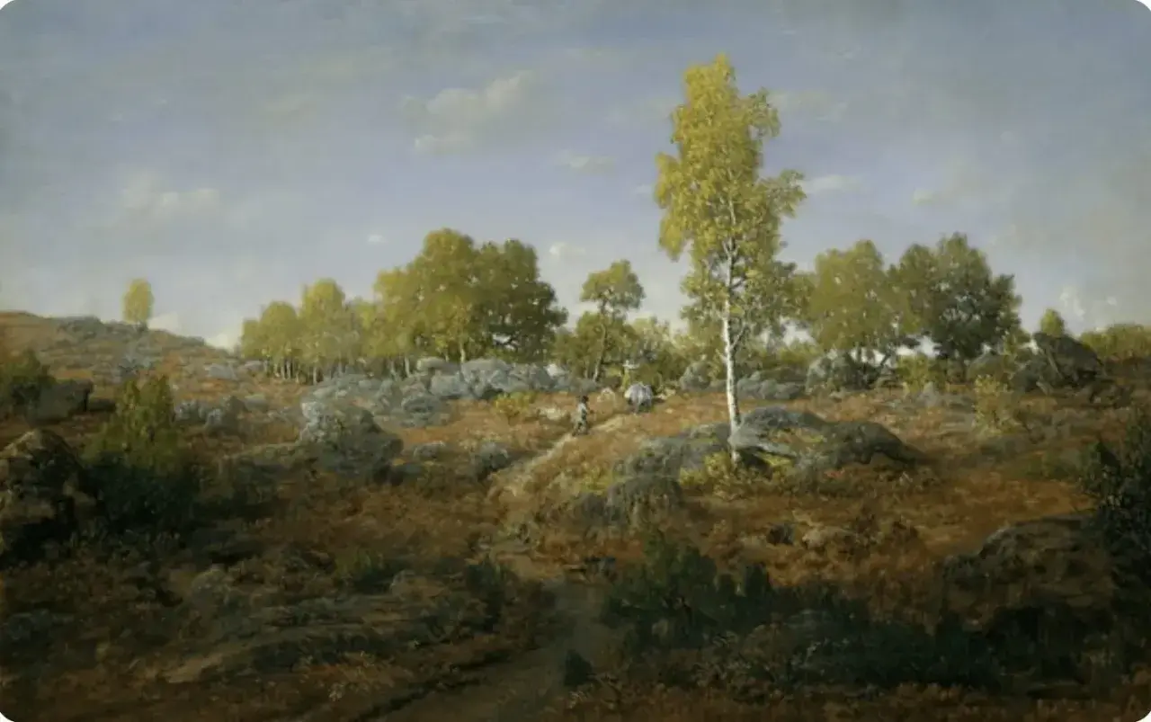 Paysage rocheux et boisé, typique de l'école de Barbizon. Un chemin serpente à travers la lande, menant vers des arbres feuillus sous un ciel nuageux.