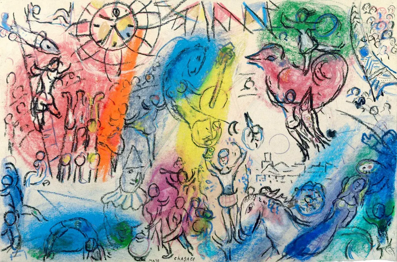 Scène de cirque colorée par le peintre Chagall : acrobates, musiciens, un coq rose et un cheval dans un tourbillon de fantaisie.